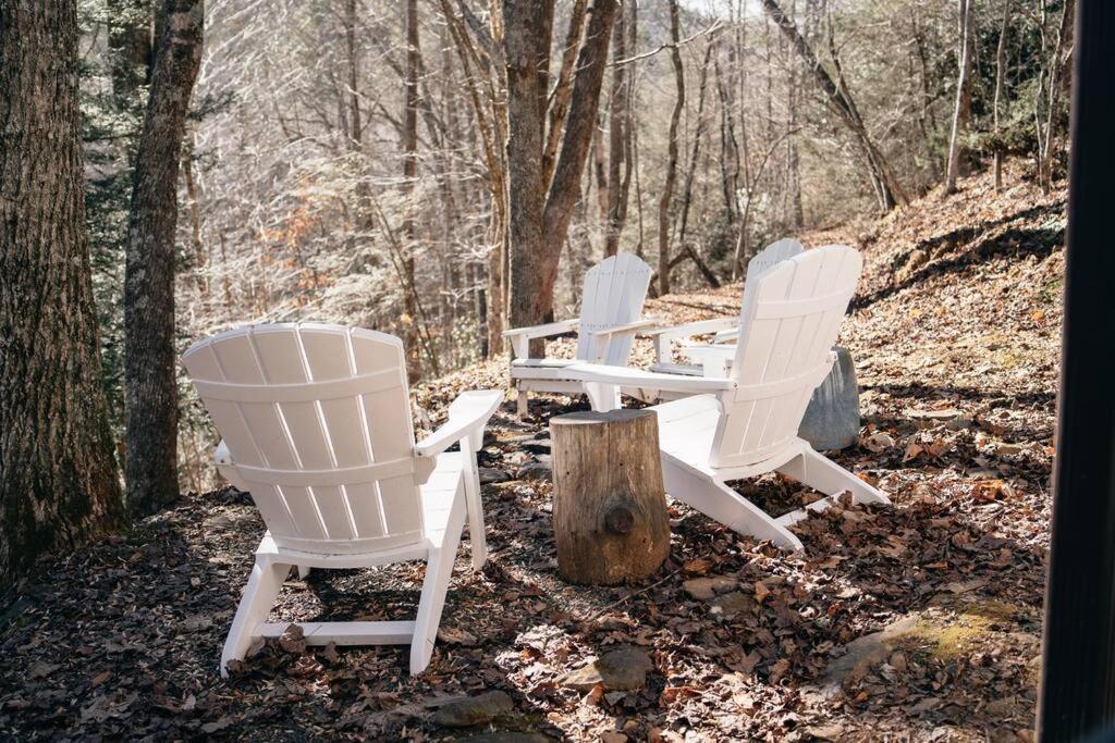 Serene & Cozy - Peaceful View - Fireplace - Creek Villa Fleetwood Exterior foto